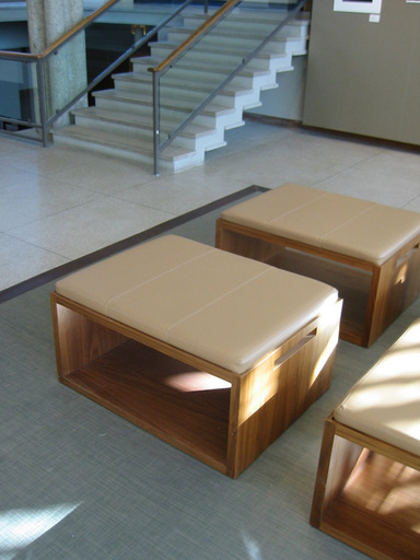 J-4-left-walnut-stools-copy_icon@2x